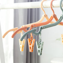 Foldable Hanger