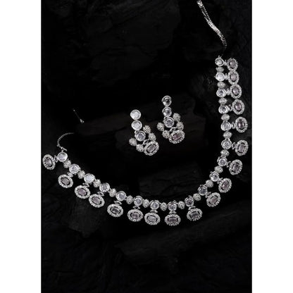 Generic Women's Brass Silver Plated Necklace set (White)